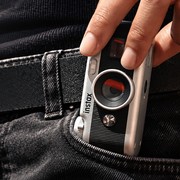 Nuova Fujifilm Instax Pal 2: ha il fascino delle vecchie digitali