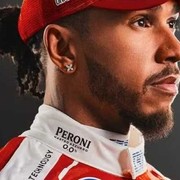 F1, Ferrari pasticciona: Hamilton vuota il sacco dopo il GP del Bahrain in Males