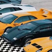 Drag Race, sfida da brividi tra Lamborghini: chi vincerà?