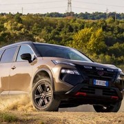 Nissan X-TRAIL compie 25 anni e guarda al futuro