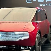 Renault E-Space Concept, il ritorno delle voitures à vivre in chiave elettrica