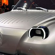 Citroën 2 CV Fourgonnette: a Parigi torna l'elettrico "operaio", ma è un co