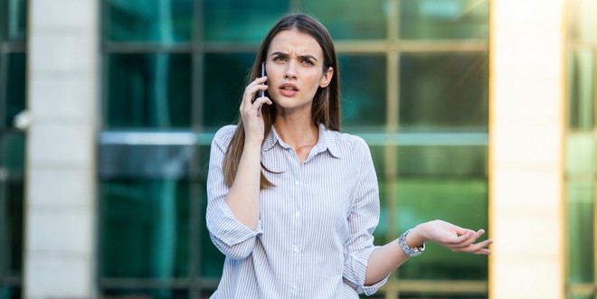 Sembra tuo figlio, ma è un deepfake: come difendersi dalle truffe telefoniche