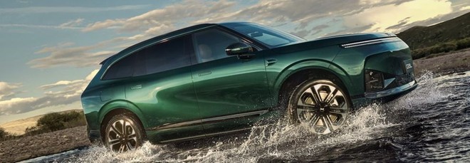 Xpeng G9L: il maxi-SUV elettrico tra lusso e intelligenza artificiale