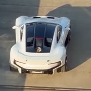 Porsche: il video rubato svela in anticipo la nuova Mission S