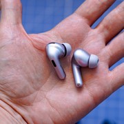 Controllo postura e musica lossless: in prova gli auricolari OPPO Enco X4