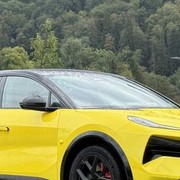 Lotus Eletre X: l'Hyper SUV Ibrido da 952 CV -Video