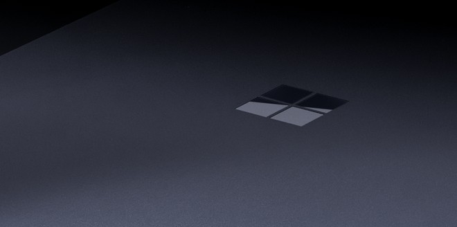 Microsoft Surface Laptop Ultra, prima patch con diversi bug fix importanti
