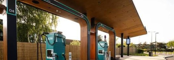 Auto elettriche: come cambia la ricarica con le nuove tariffe Electra
