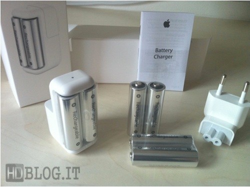 Apple Battery Charger arrivato in redazione. Ecco le prime impressioni e  Unboxing 