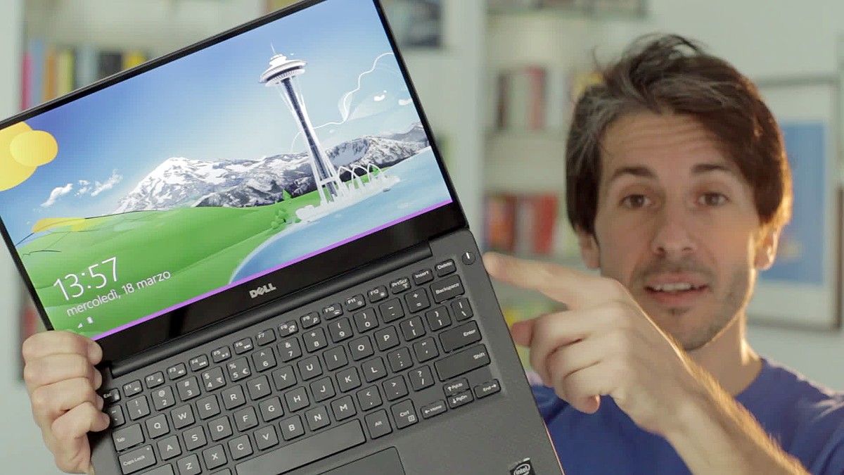 Il Ragazzino Goffo Ma Genio Del Computer
