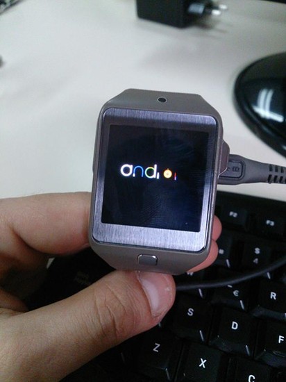 Sviluppatore effettua un porting di Android Wear su Gear 2 di Samsung HDblog