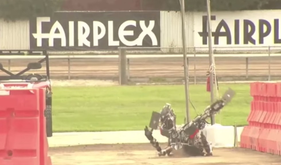 Robot Fails: una raccolta di cadute al Darpa Robotics Challenge