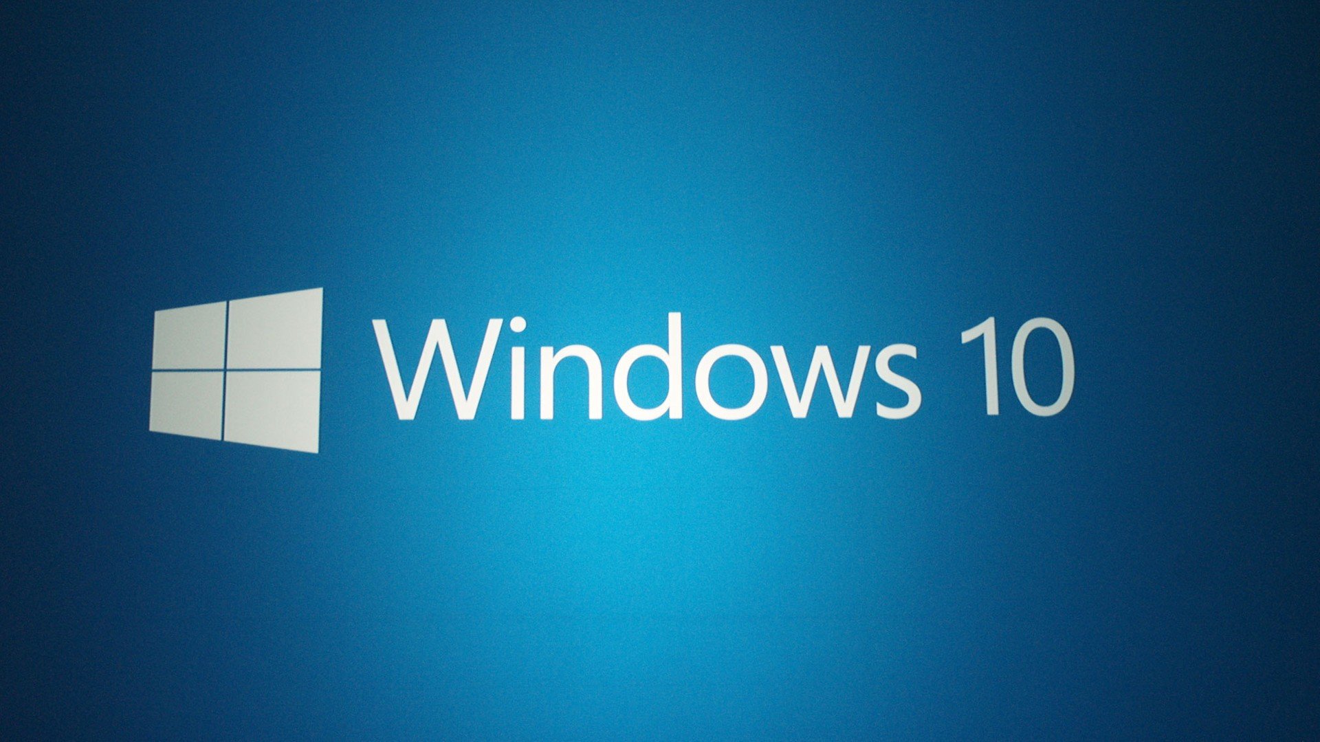 Windows 10: ISO ufficiali e trucco per forzare l'aggiornamento