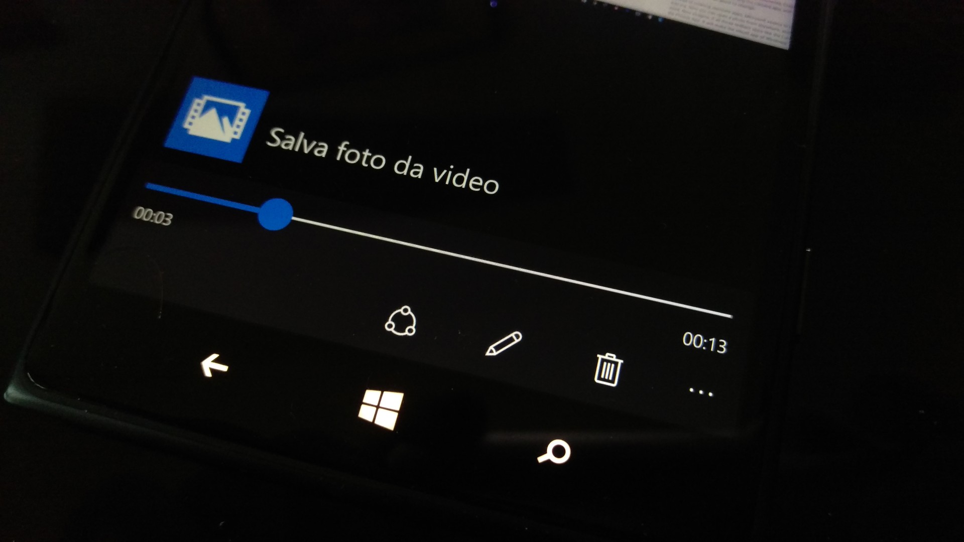 Microsoft rilascia Windows 10 Mobile 10586.71 agli insider nel Fast