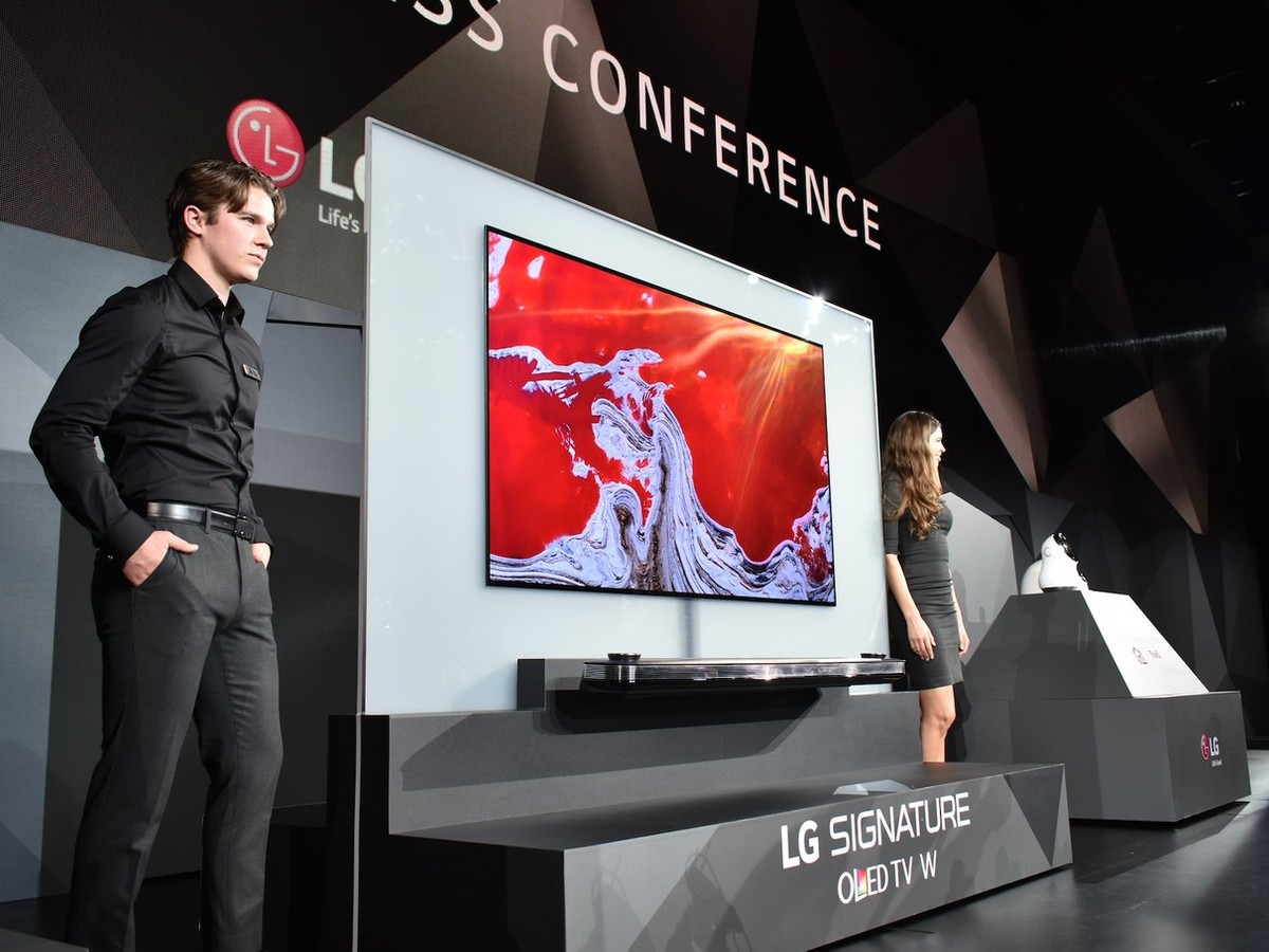 Телевизоры lg oled 2023. LG OLED 2017. Ультрасовременные телевизоры LG OLED 2023 года.