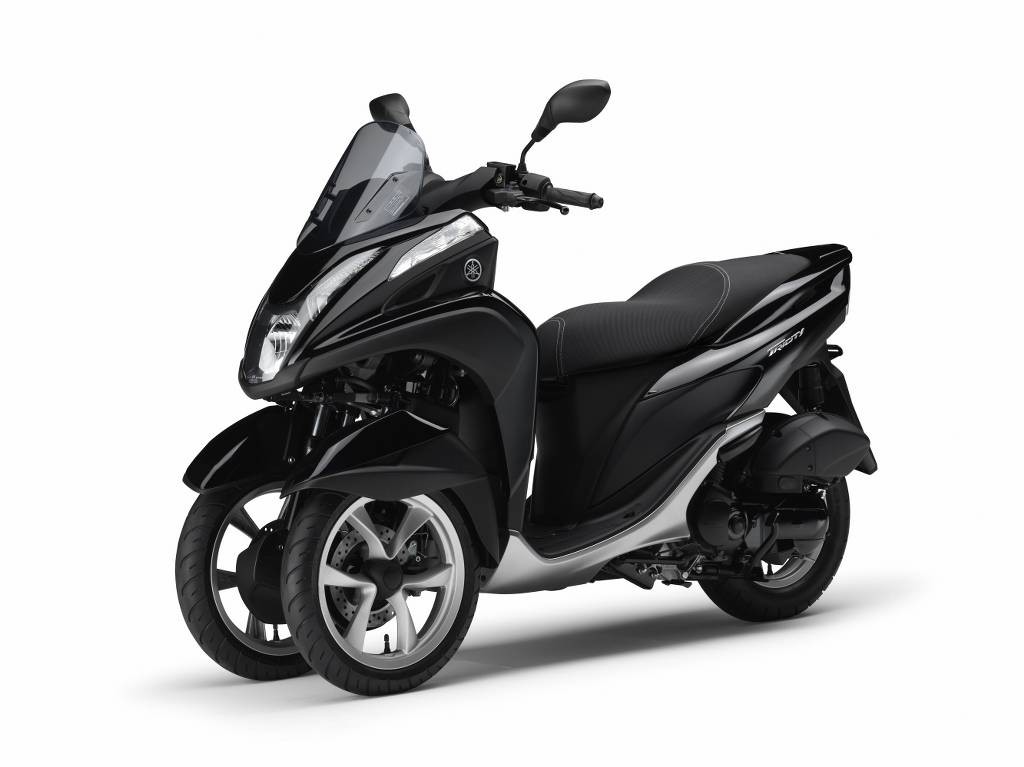 Yamaha Tricity foto ufficiali dello scooter a tre ruote HDmotori.it