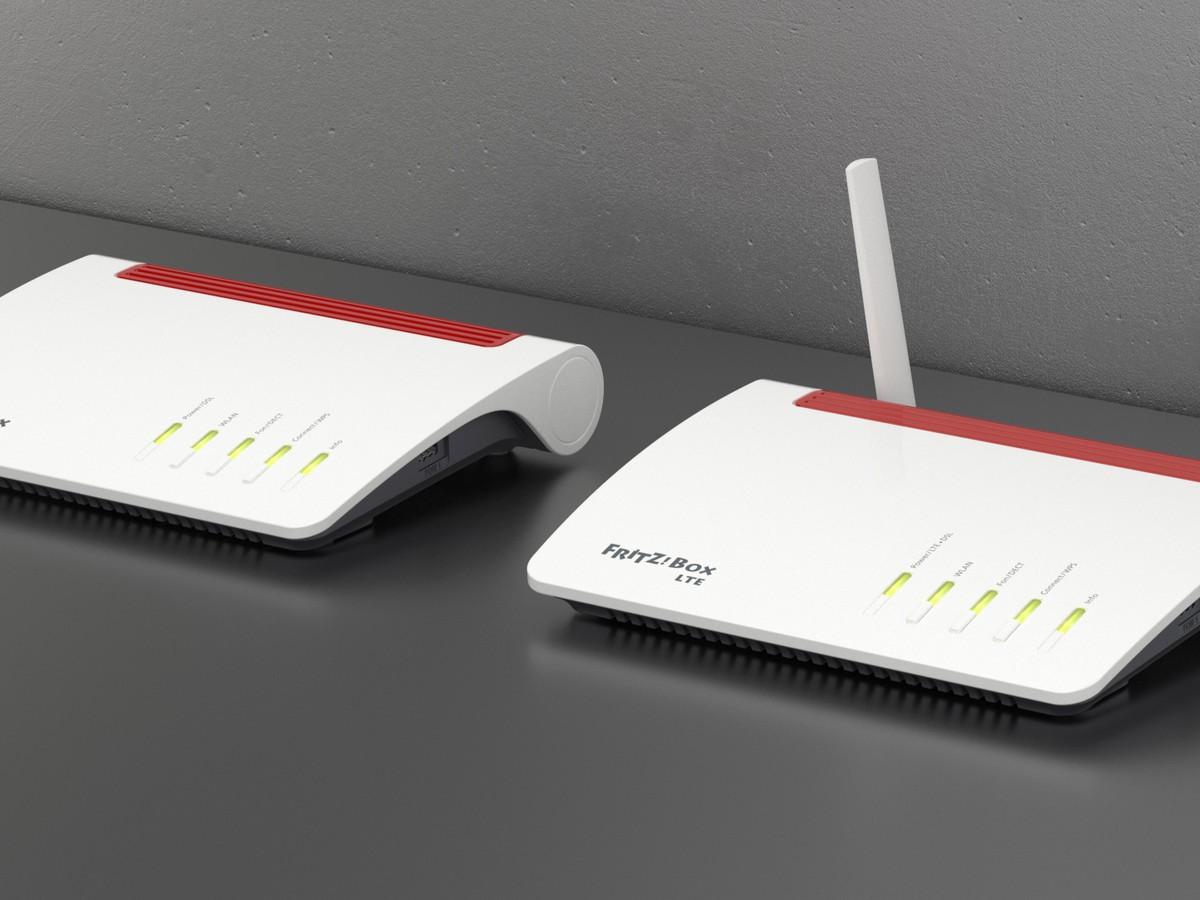 Router FRITZ!Box 6890 LTE V2 &ndash; Bianco &ndash; DSL, Fibra, 4G, Mesh &ndash; Nuovo Sigillato