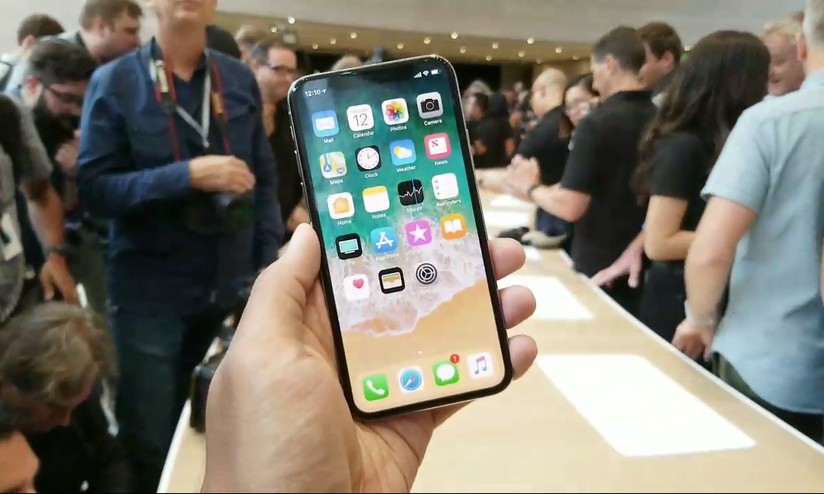 Дон айфон. Айфон 10 конкурент. Первый конкурент Apple. Преимущества айфона перед другими смартфонами. Преимущества айфона x.