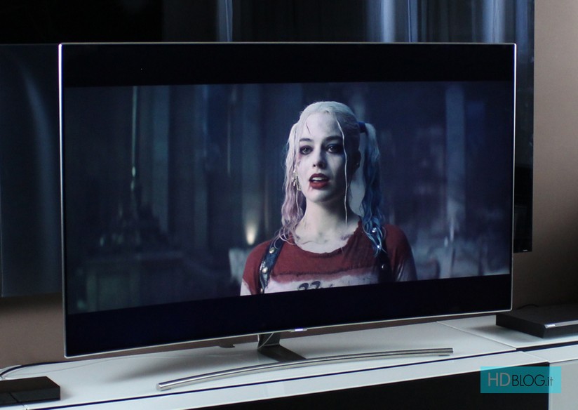 Riga Nera Verticale Sullo Schermo Tv Samsung