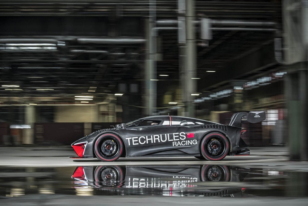 Techrules Ren RS: in pista con un motore a turbina 