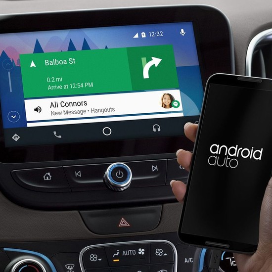 Android Auto, arriva anche la possibilità di scorrere la lista dei contatti  