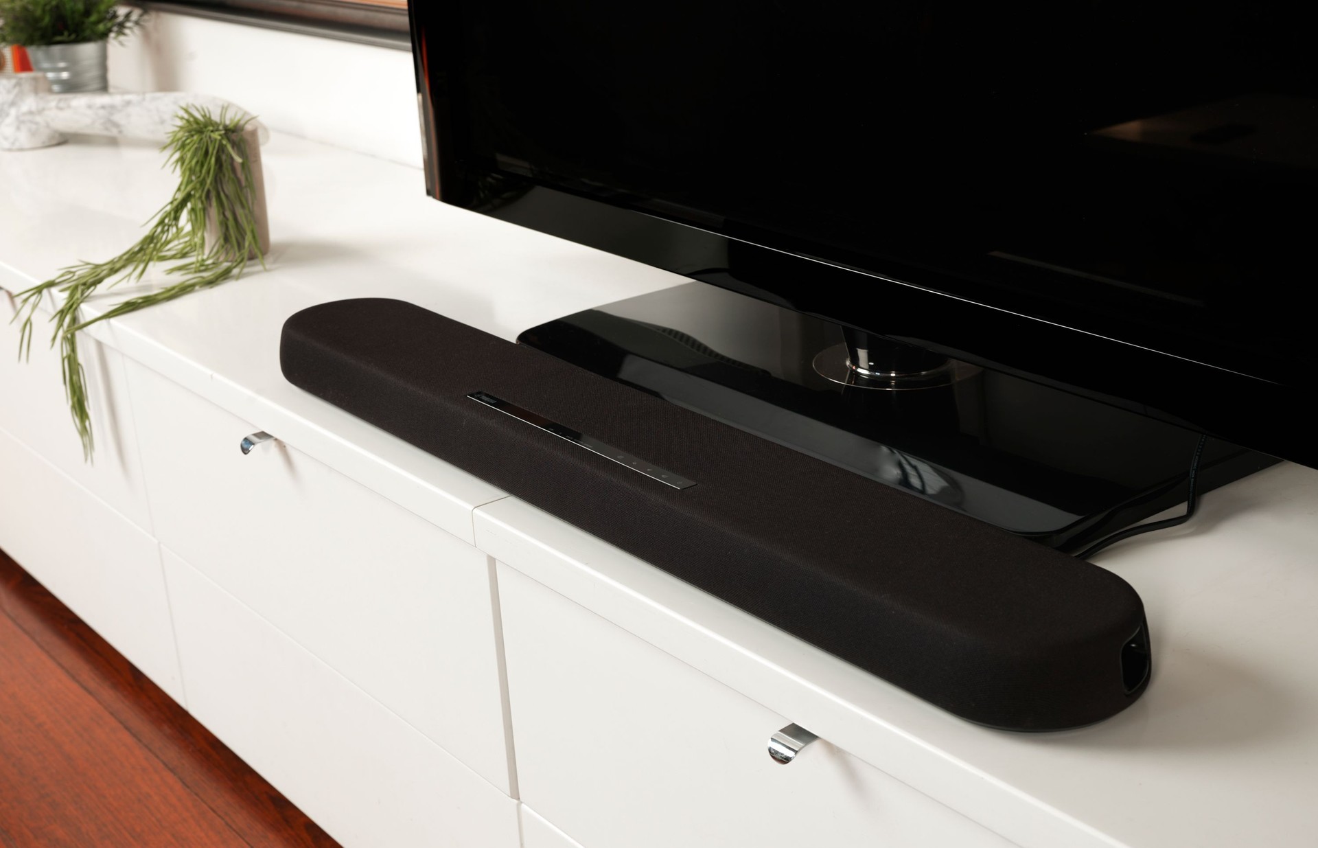 Yamaha YAS108, soundbar 2.1 con DTS VirtualX e Alexa