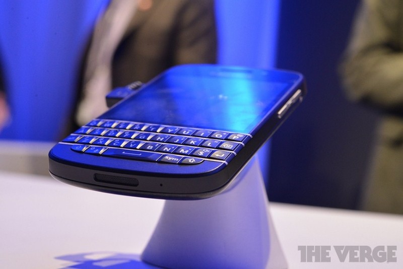 Addio BlackBerry OS, dal 4 gennaio smartphone inutilizzabili