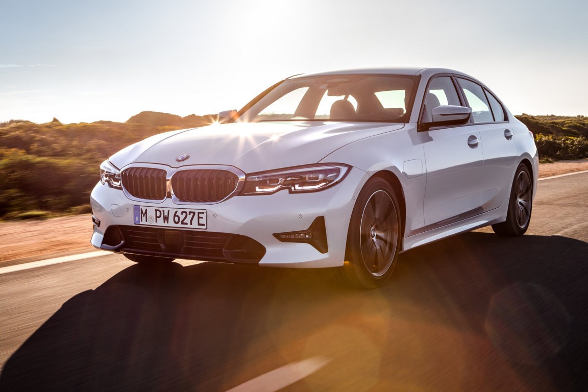 Nuova BMW Serie 3 2019, anteprima Parigi 2018