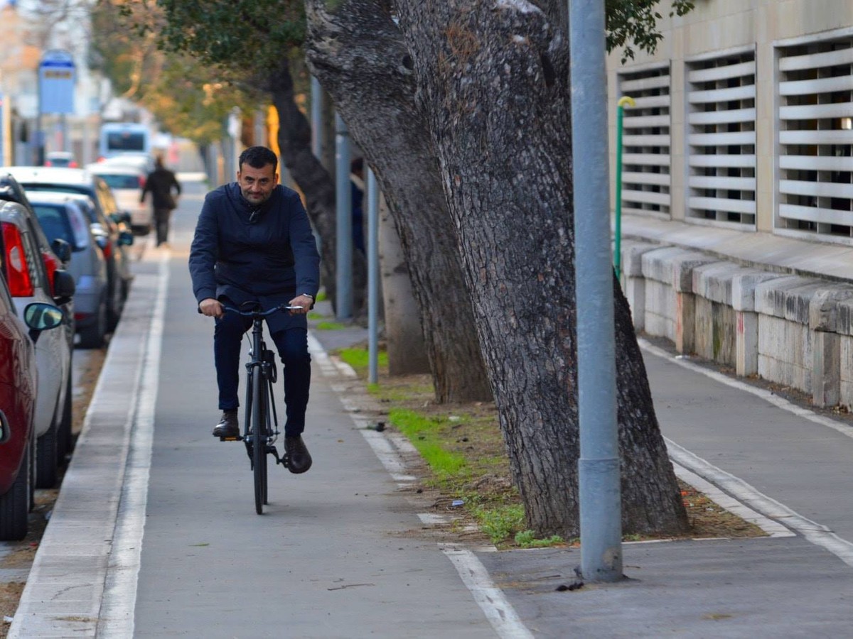 articolo cice della strada divieto marciapiede biciclette