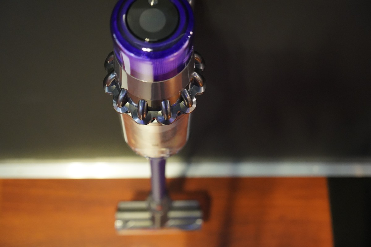 Scopa elettrica Dyson V11 Absolute in offerta su eBay al miglior prezzo