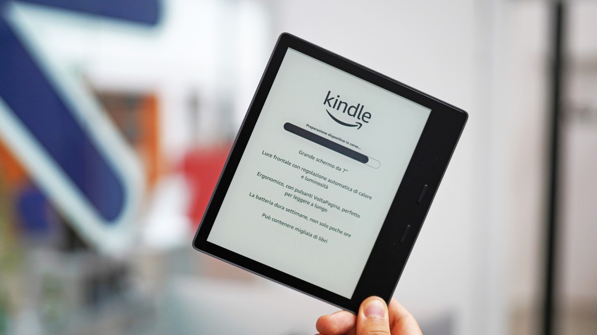 Black Friday in anticipo: e-book reader Kindle in offerta