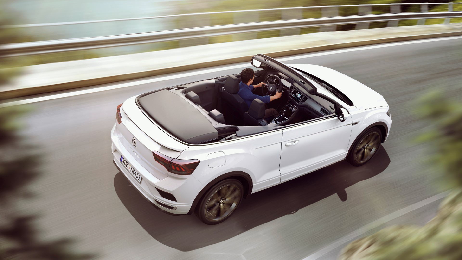 La Volkswagen T-Roc Cabrio ritorna in serie limitata - News