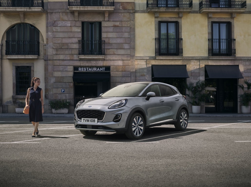 Ford Puma Titanium X: variante premium per il SUV mild hybrid 