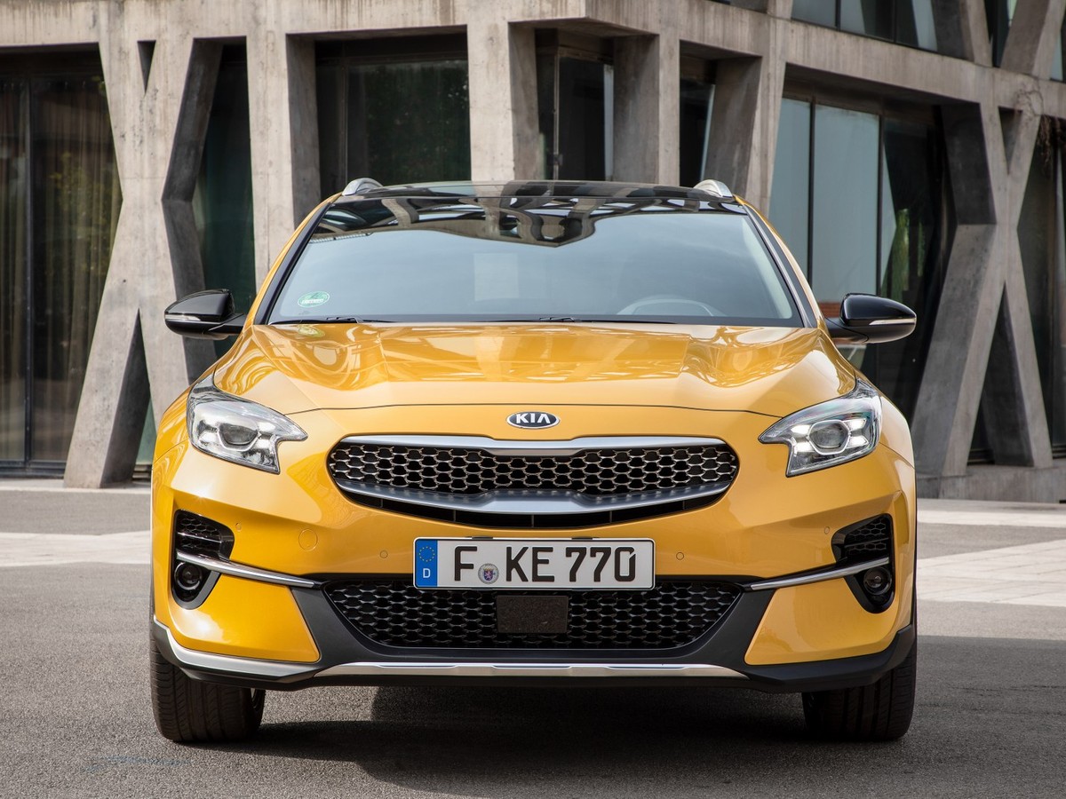 Kia xceed on sale phev prova