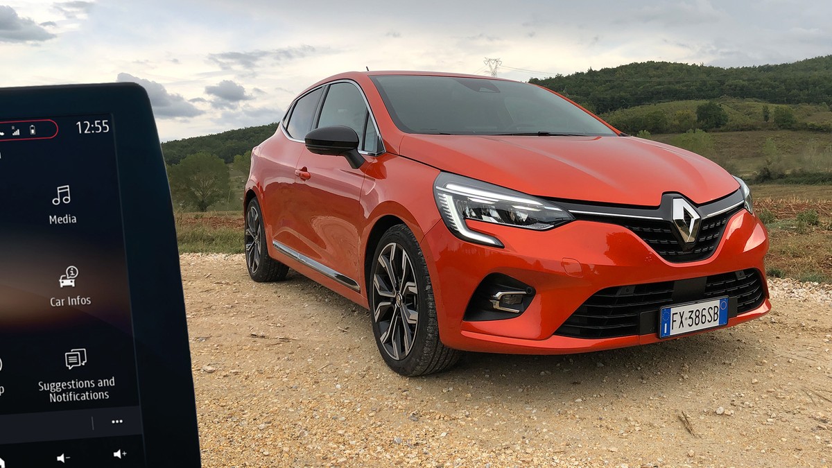 Nuova Renault Clio 2019: prova su strada TCE 100 e focus infotainment