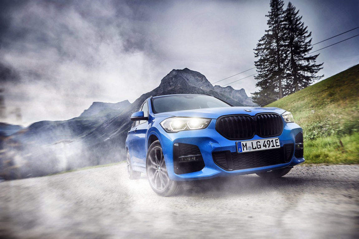 BMW X1 XDrive25e I Dettagli Del SUV Ibrido Plug in Con 50 Km Di 