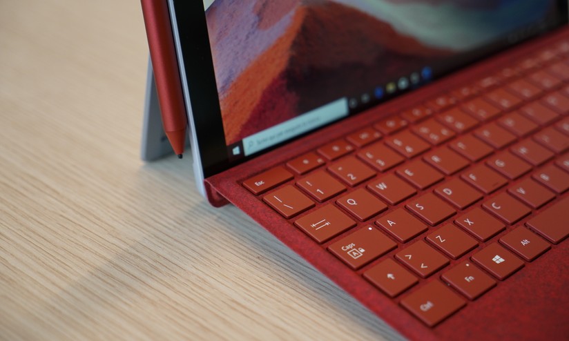 Microsoft Surface Pro 7 128gb E 256gb In Offerta Su Amazon Al Miglior Prezzo Hdblog It