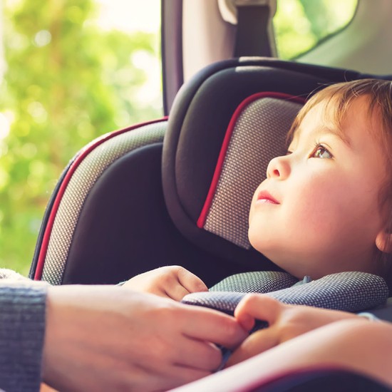 Bambini più sicuri in auto con Cybex Anoris T i-Size, il primo