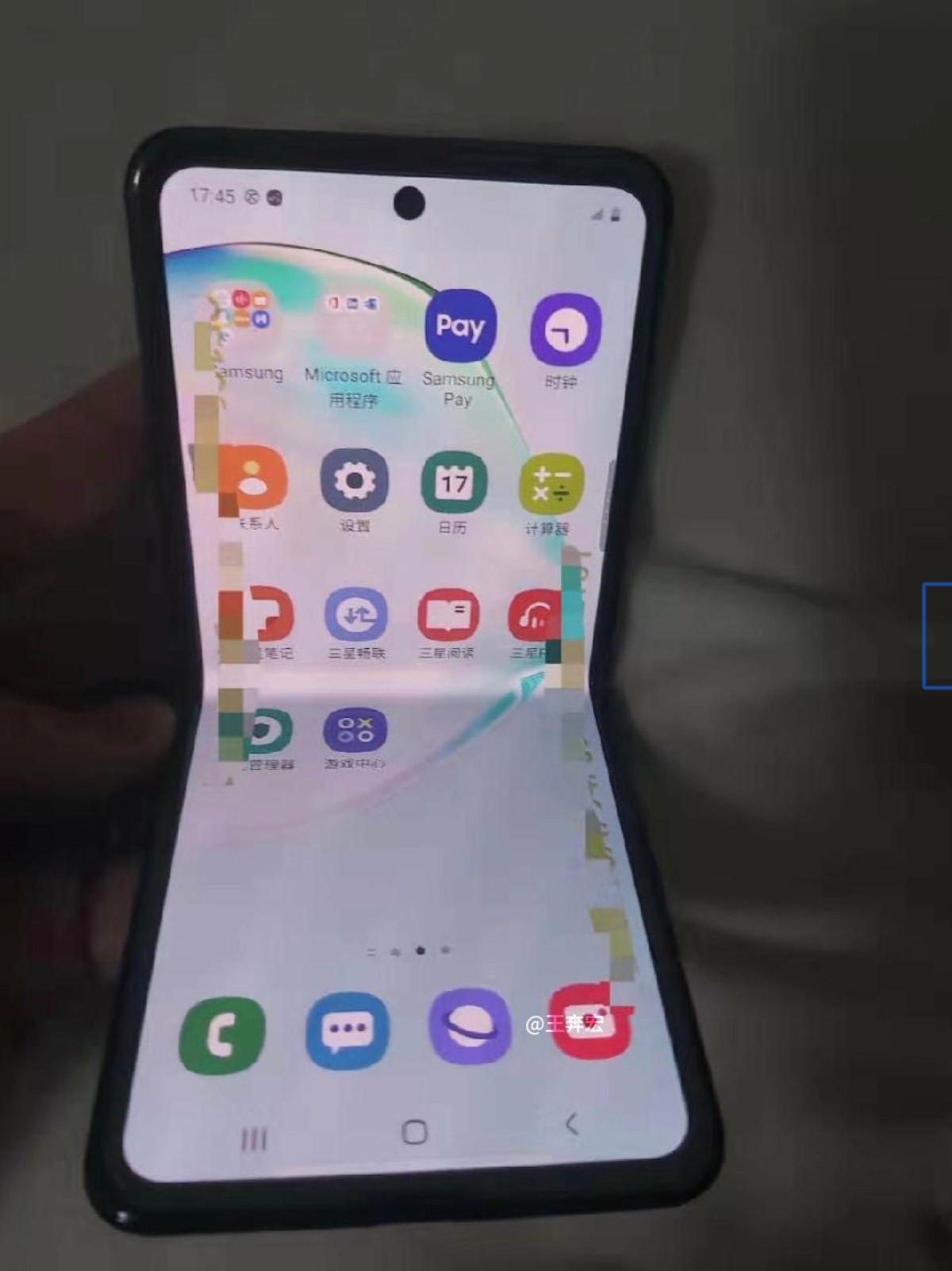 Samsung Galaxy Fold 2: eccolo nelle foto reali - HDblog.it