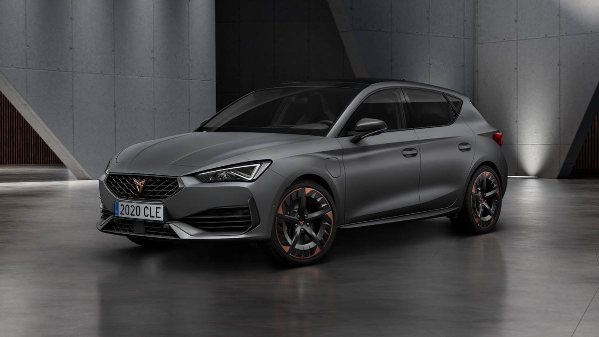 La Cupra Leon 2.0 TSI con 300 CV arriva in Italia 