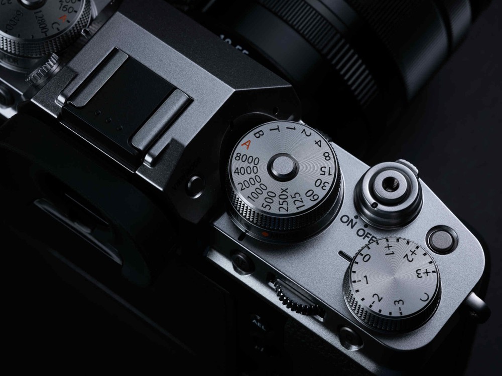 Fotocamera Mirrorless Fujifilm X-T4 - 26 MP, Sensore X-Trans CMOS 4, IBIS, 4K 60p, Nero - Foto 8