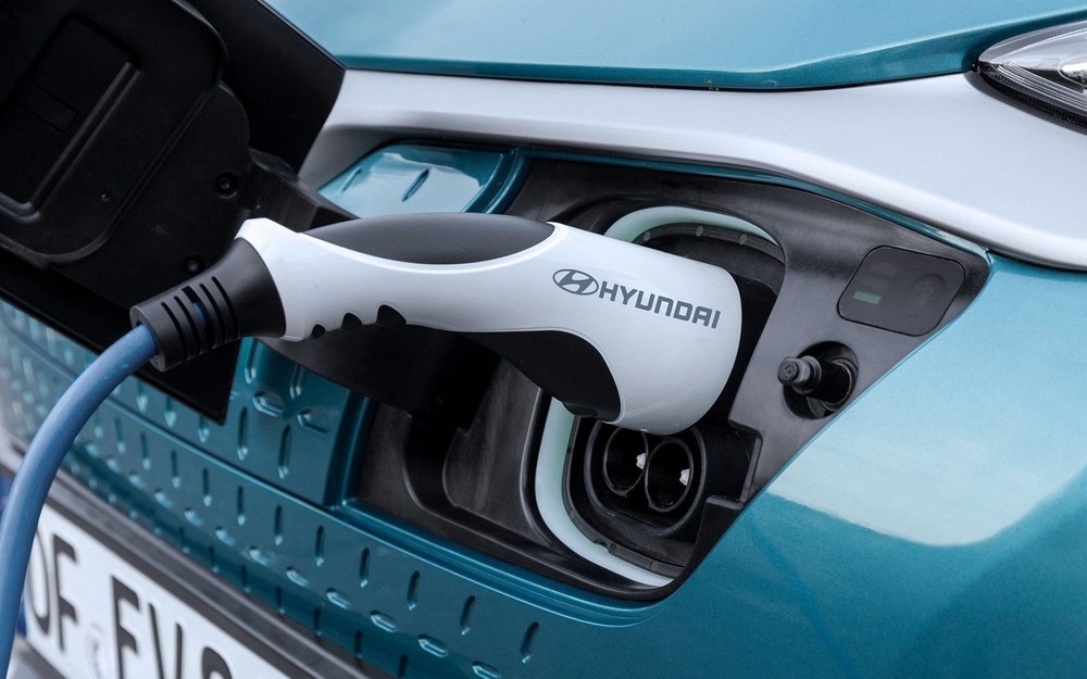Hyundai Kona Electric 2020 Novita Caratteristiche Autonomia Prezzi E Prova Bluelink Hdmotori It