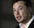 Elon Musk tent� di vendere Tesla ad Apple