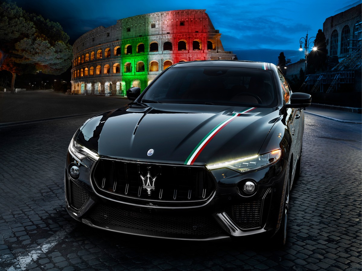 Maserati 13 ткань