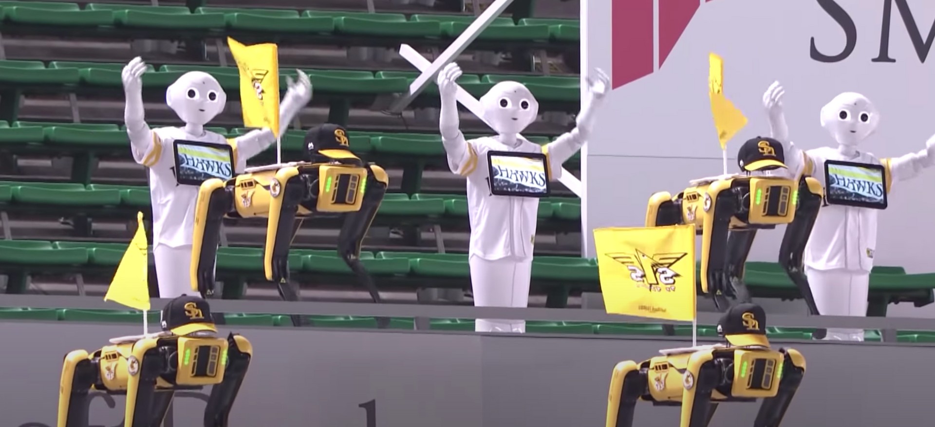 Tifo robot: in Giappone gli stadi si riempiono di umanoidi 