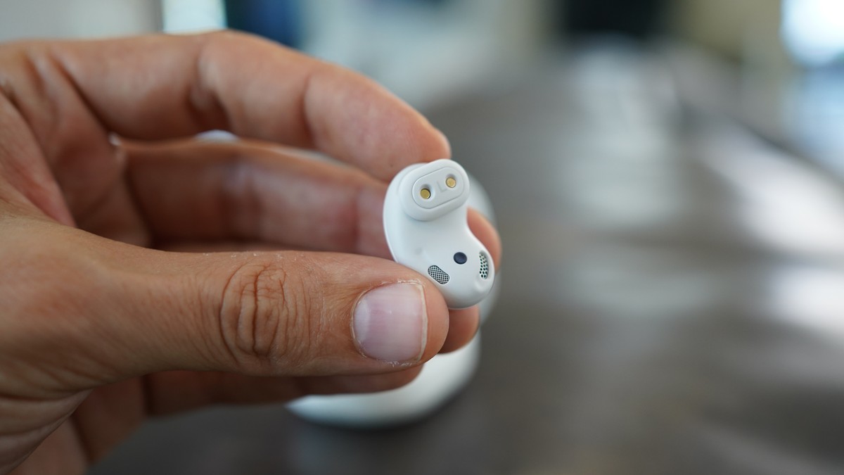 Galaxy Buds Live sono fagioli anche per Samsung: il ...