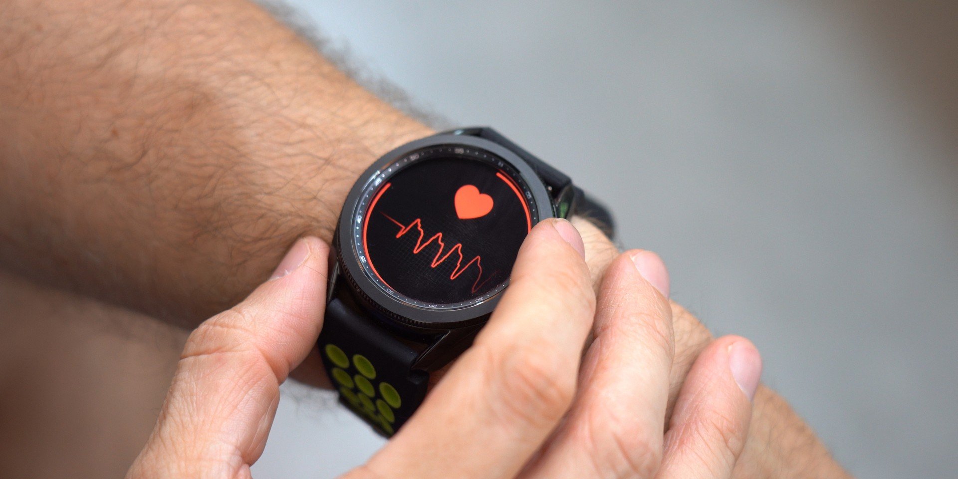 Smartwatch saturimetro store pressione