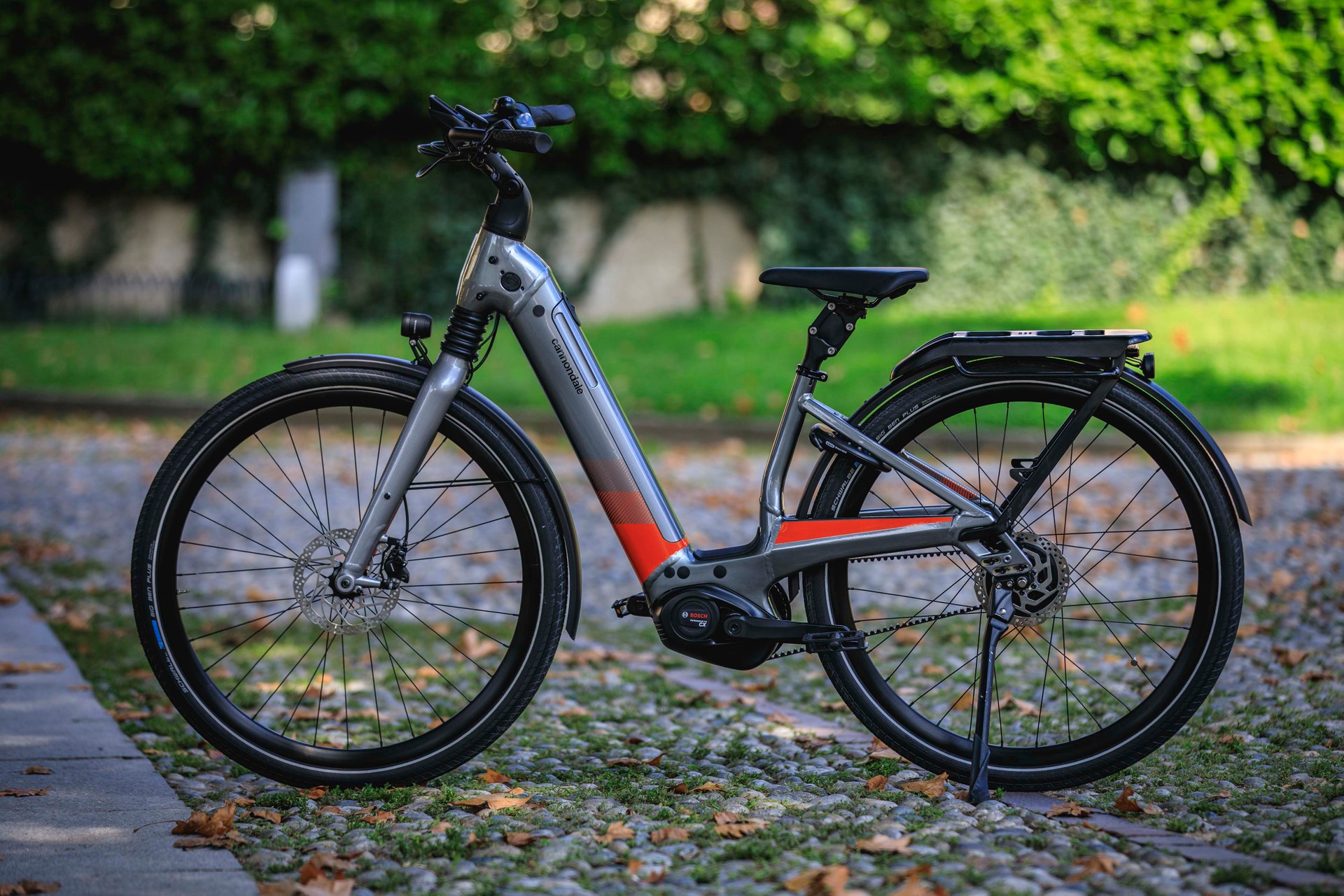 Mavaro Neo, una gita con la bici connessa: le funzioni della