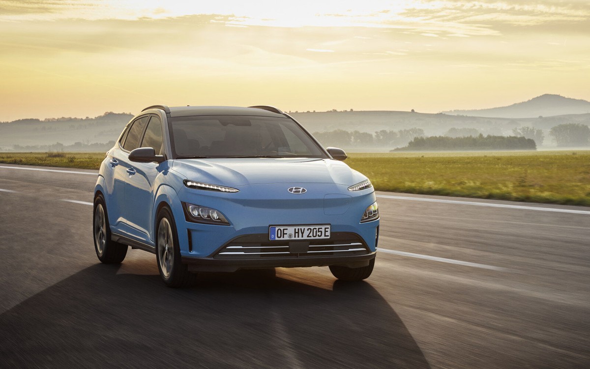 Arrivata Hyundai Kona Electric 2023, restyling: tutte le novità |  video